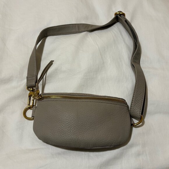 HOBO Fern Belt Bag Taupe Genuine Leather NWT Dust Bag - Picture 7 of 7